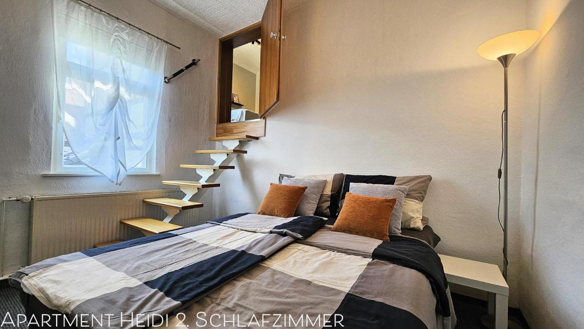Apartments Am Saalebogen Mit Gartenterrasse, Grillkamin, Freie Parkplaetze 루돌슈타트 외부 사진