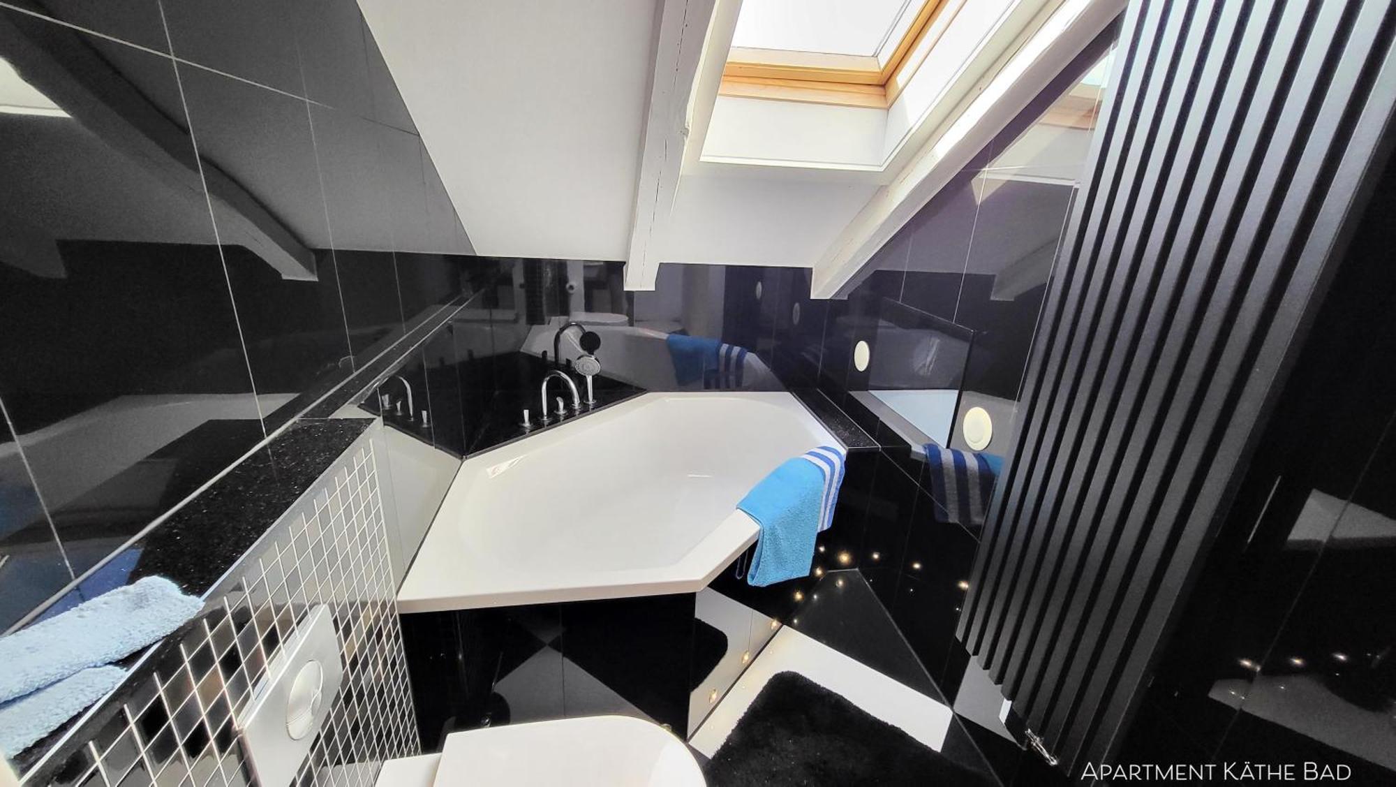 Apartments Am Saalebogen Mit Gartenterrasse, Grillkamin, Freie Parkplaetze 루돌슈타트 외부 사진